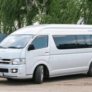 Rent-a-Toyota-Hiace