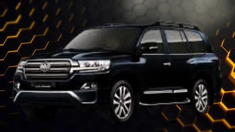 Land Cruiser V8 for rent with driver in Lahore
